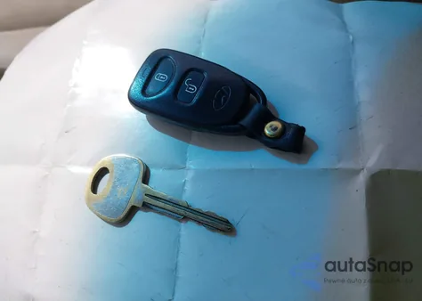 2008 Hyundai Santa Fe Gls z USA, uszkodzony, nr VIN 5NMSG73DX8H136546